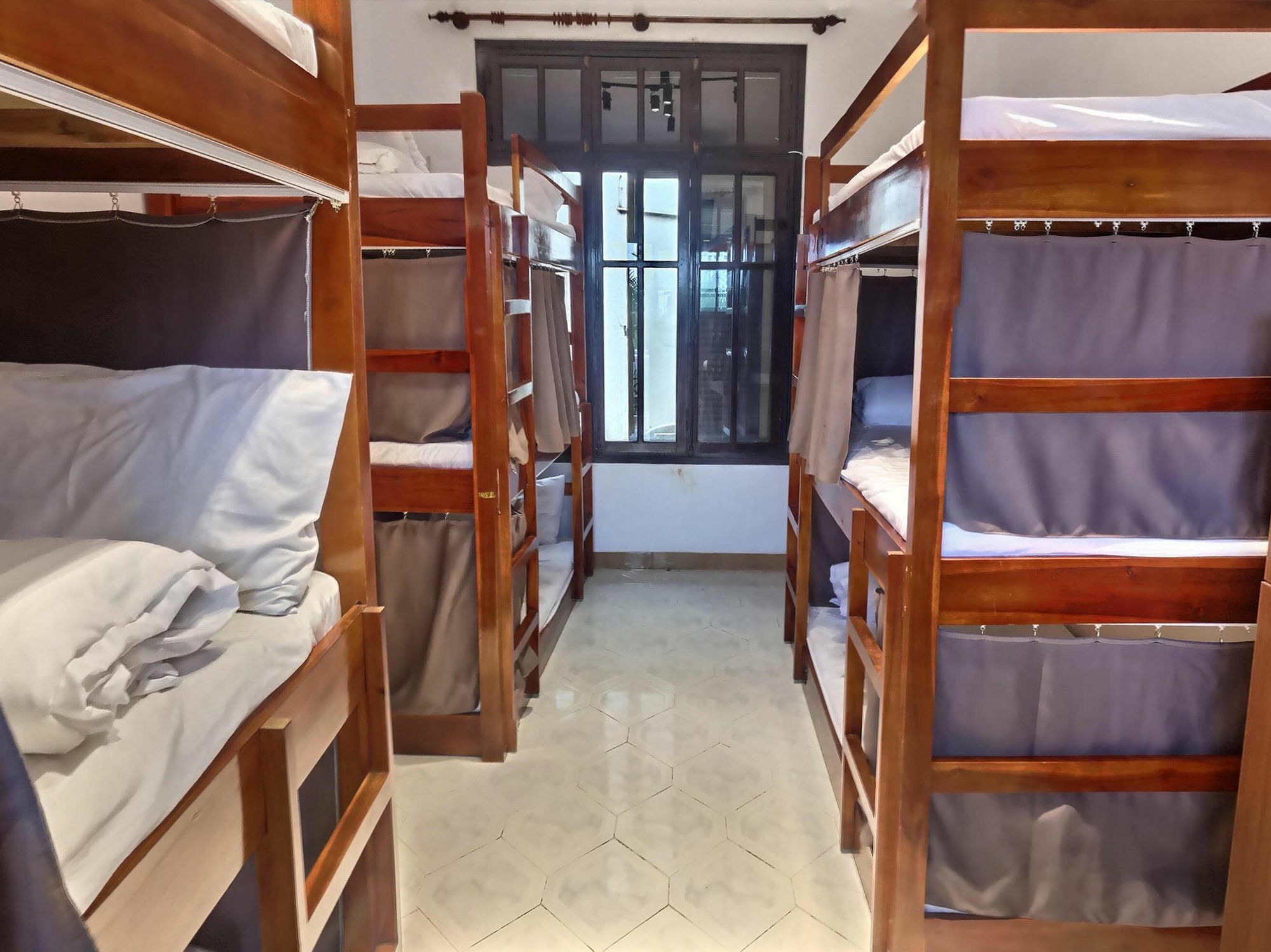 Tay Ho 7Fridays West Lake Hostel מראה חיצוני תמונה
